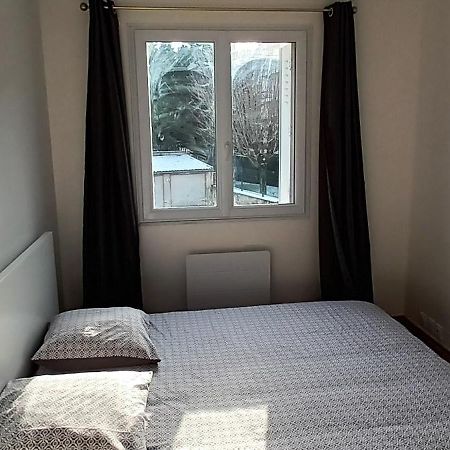 Appart A Versailles, 2 A 4 Pers, Avec Parking Exterior foto